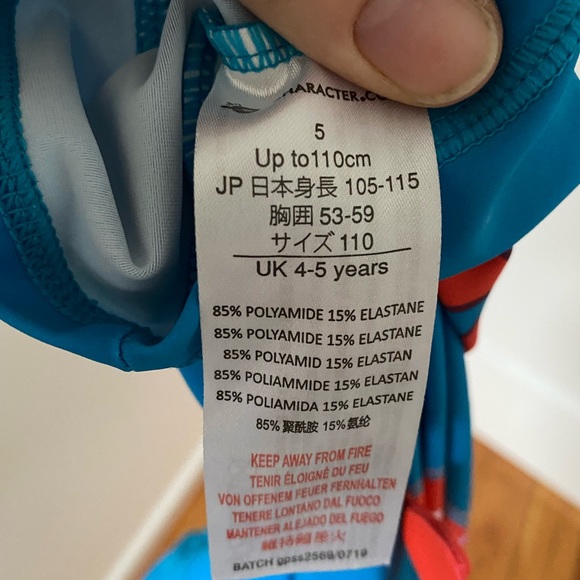 Peppa pig bathing suit, size 4-5 year old - Picture 5 of 5